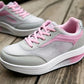 🔥👟Women's Casual Atmungsaktiv Dicke Sohle Turnschuhe