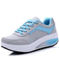 🔥👟Women's Casual Atmungsaktiv Dicke Sohle Turnschuhe