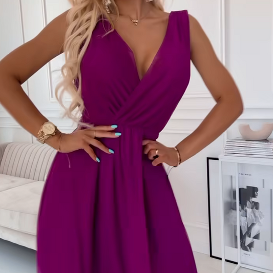 Vestido de gasa sin mangas con cuello en V